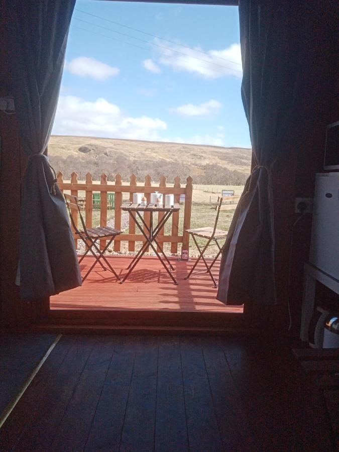 Hotel Wee Hoose Glamping 3 Kinbrace Exteriér fotografie